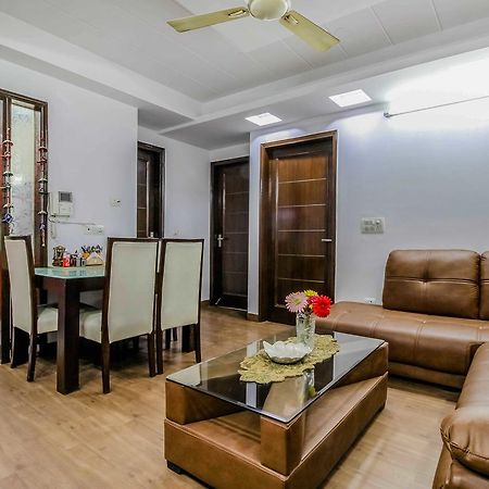 New India Home Stay New Delhi Exterior photo