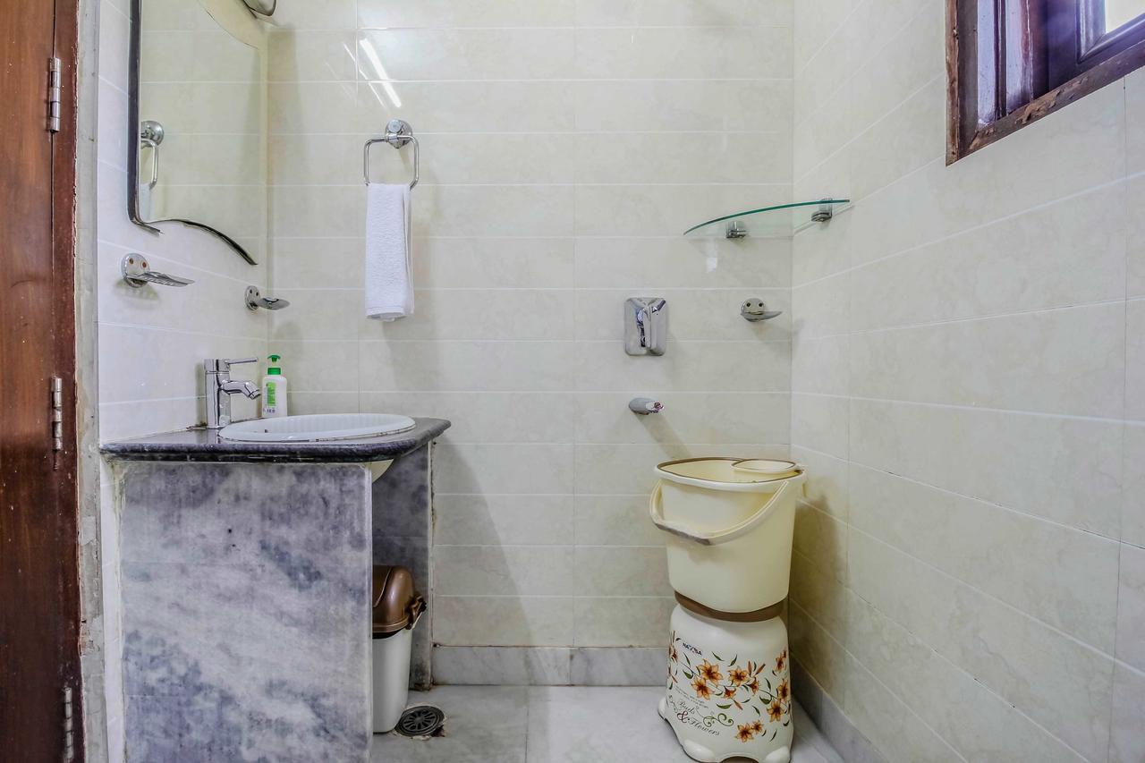 New India Home Stay New Delhi Exterior photo